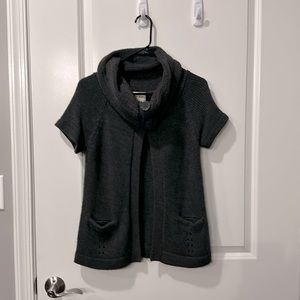 Pink Rose turtleneck short sleeve sweater